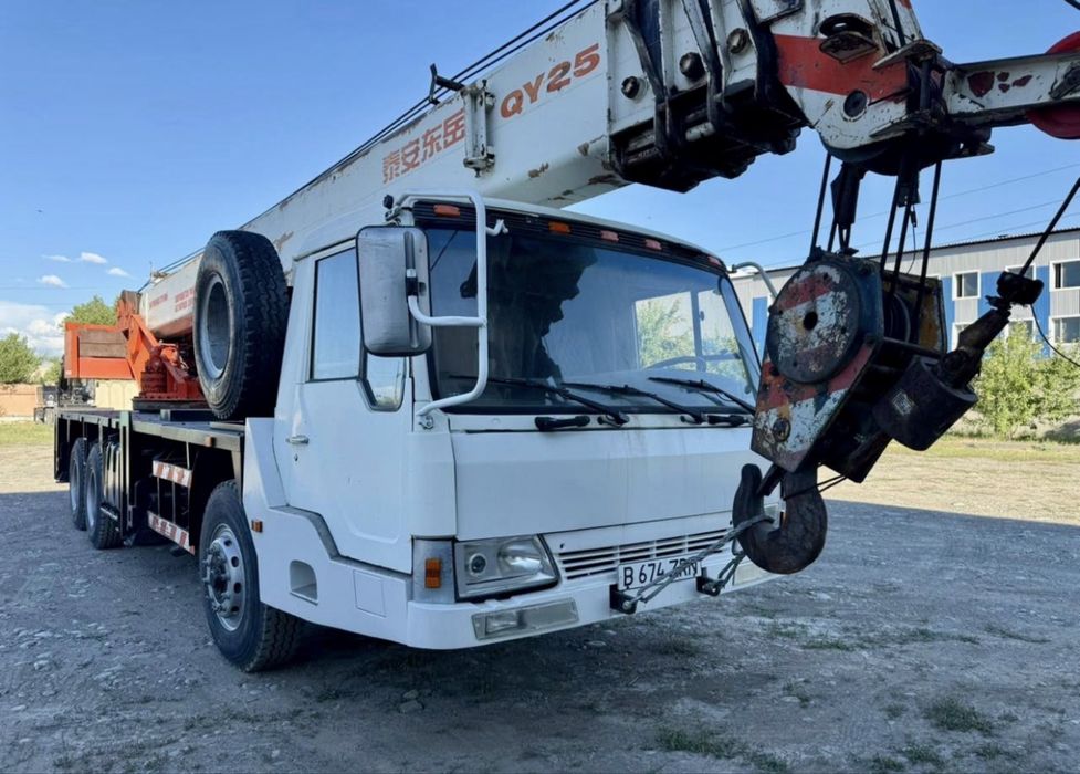 Кран FAW Todano TL300