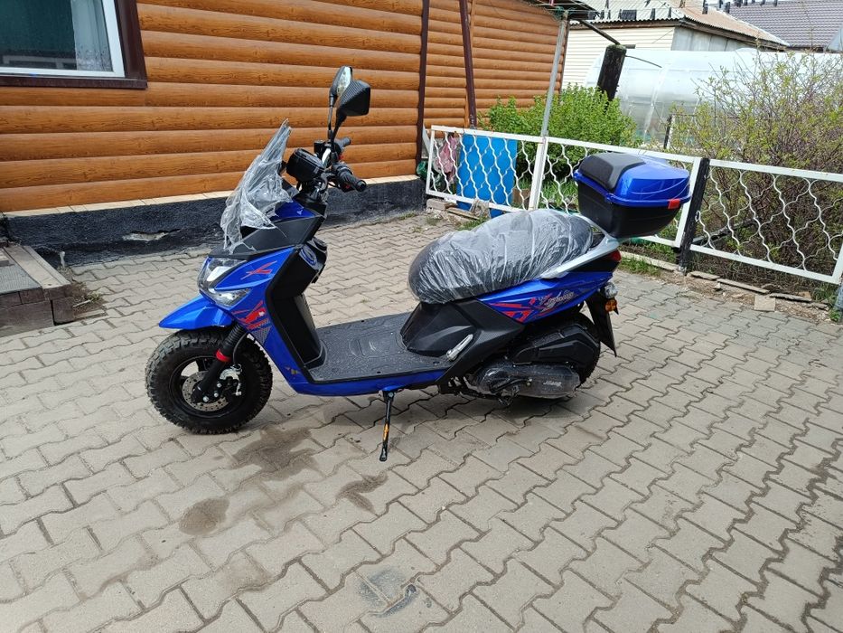 Продам Скутер новый без пробега. На учёте стоит.