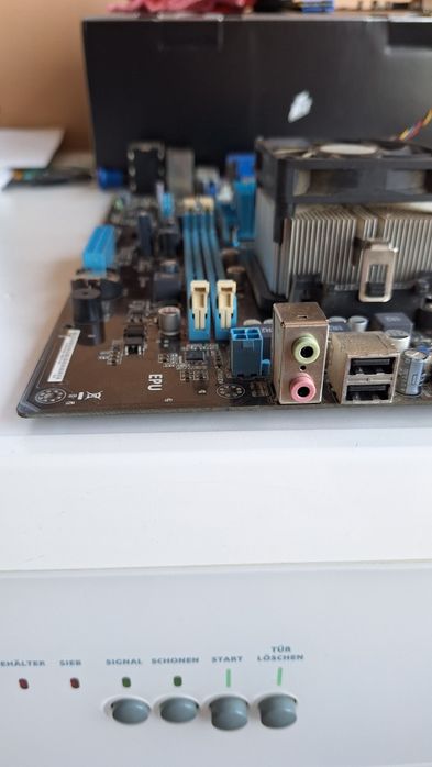 Asus  941 / am3 за части :D