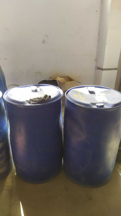 Бочка сотилади Продается Бочки