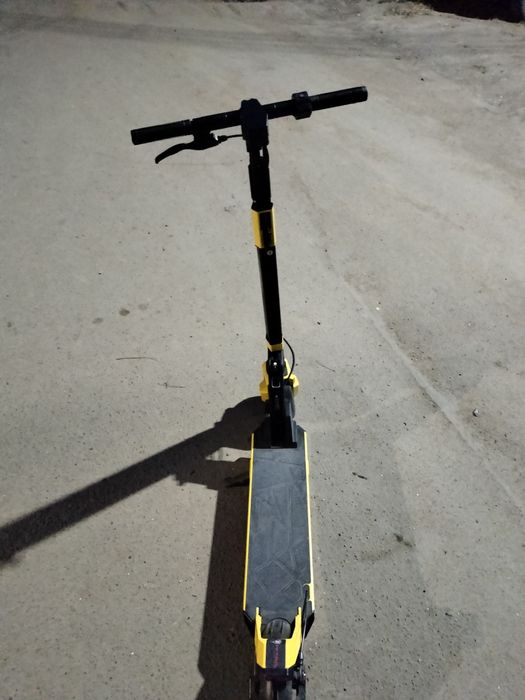 Продаю электро самакат