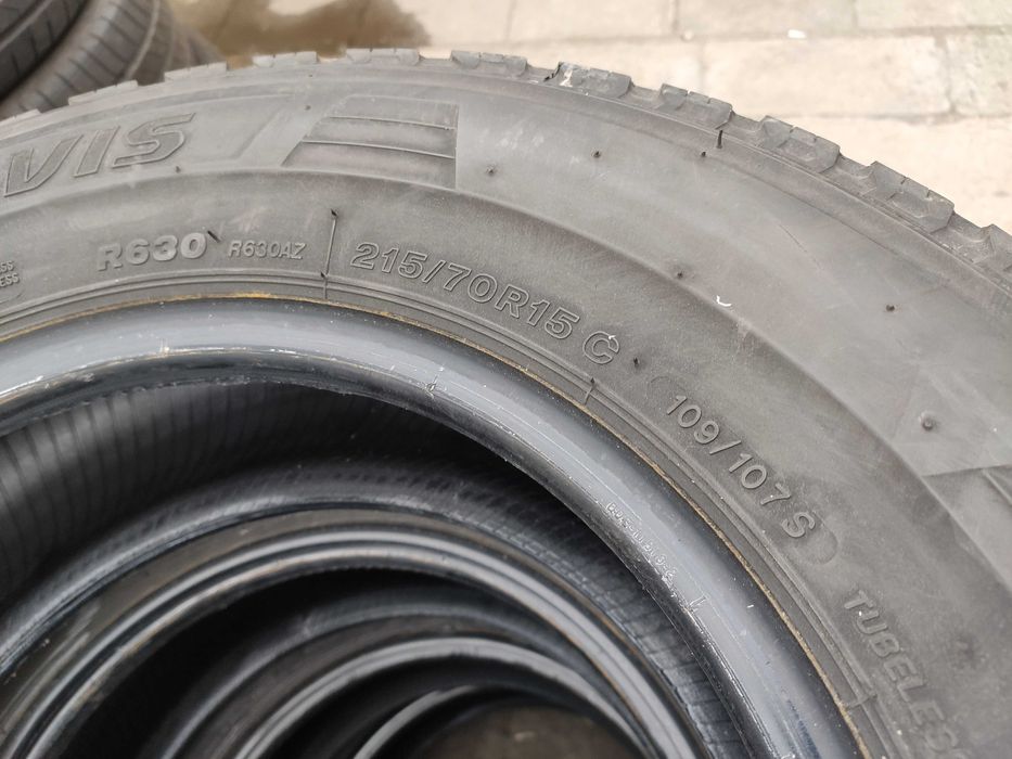 4бр Летни гуми 215 70 15 С - Bridgestone