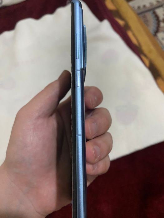 One Plus 12r обмен на равноценный смартфон