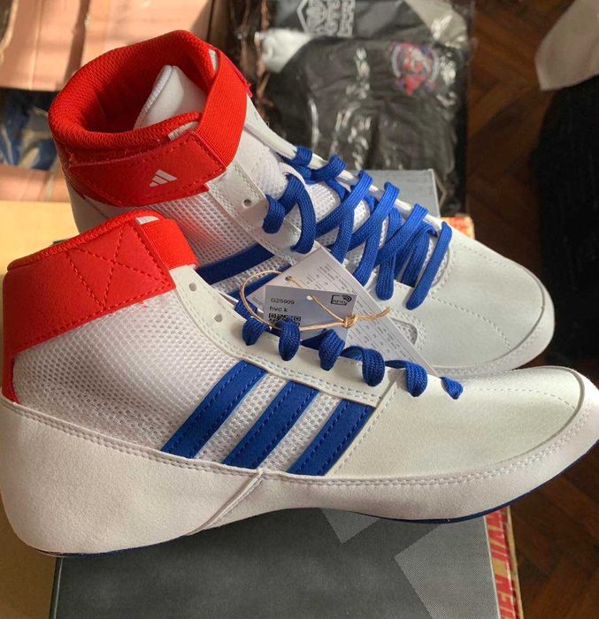 Детски обувки за борба