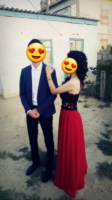 Продам платье длинное