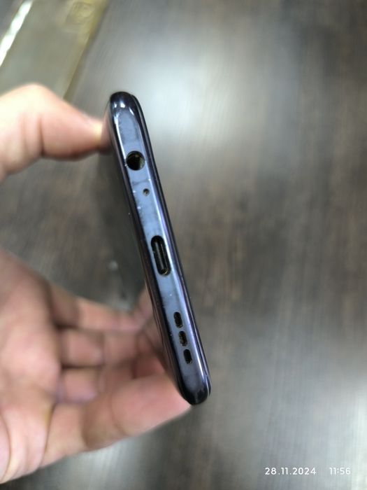 Продам Redmi Note 10S 128g