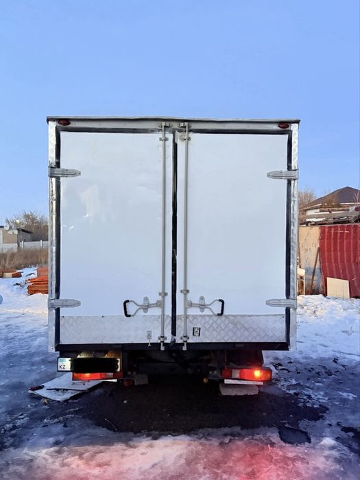 Газель 2009 года