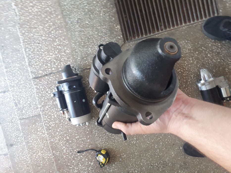 Electromotor nou John deere seria 6000 si 7000 in 6 pistoane