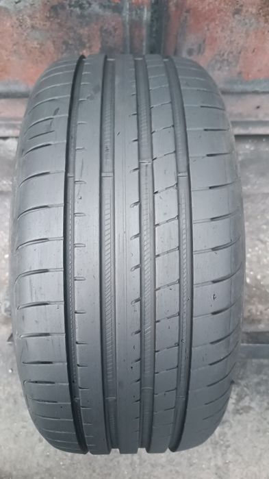 225/45/17 Goodyear