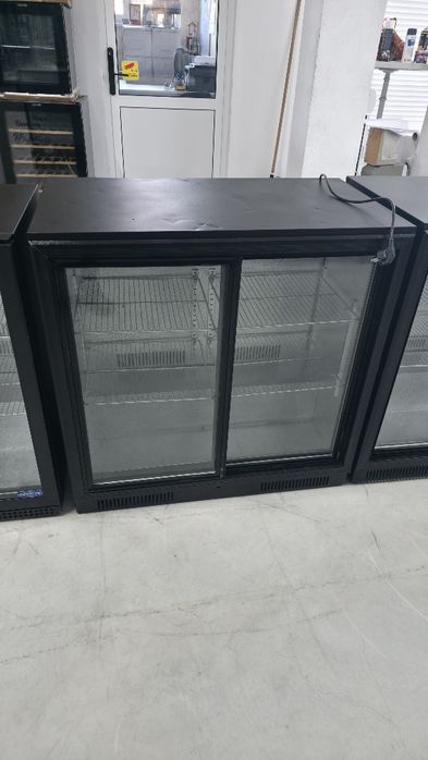 Подбарова Хладилна Витрина 90х90х50см
