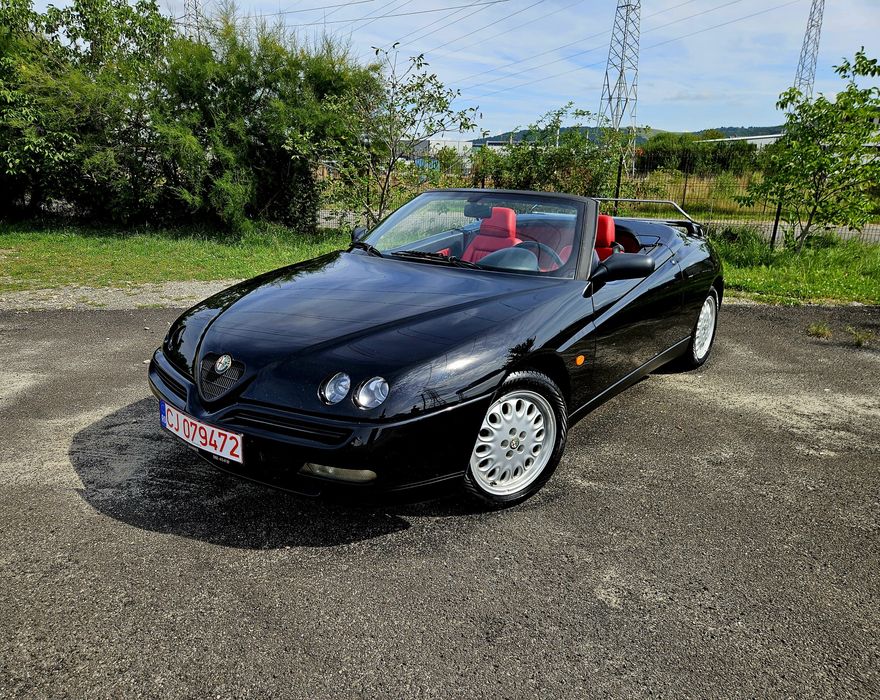 Alfa Romeo Spider 916