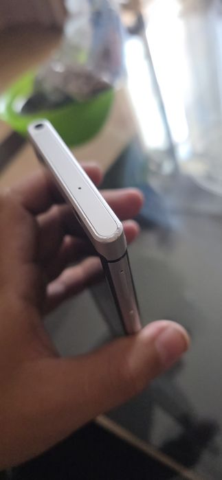 Продавам Blackberry key one