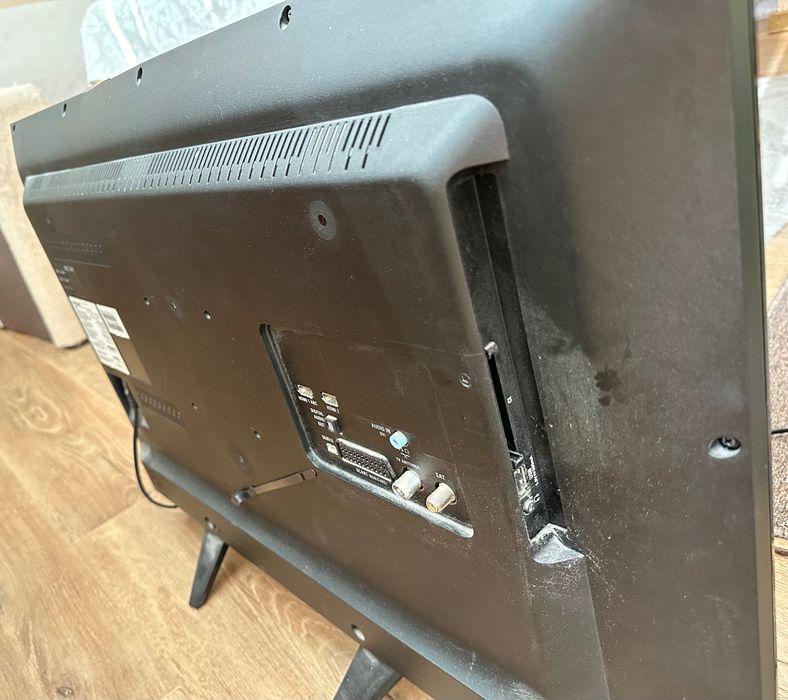 Телевизор Philips 32 inch