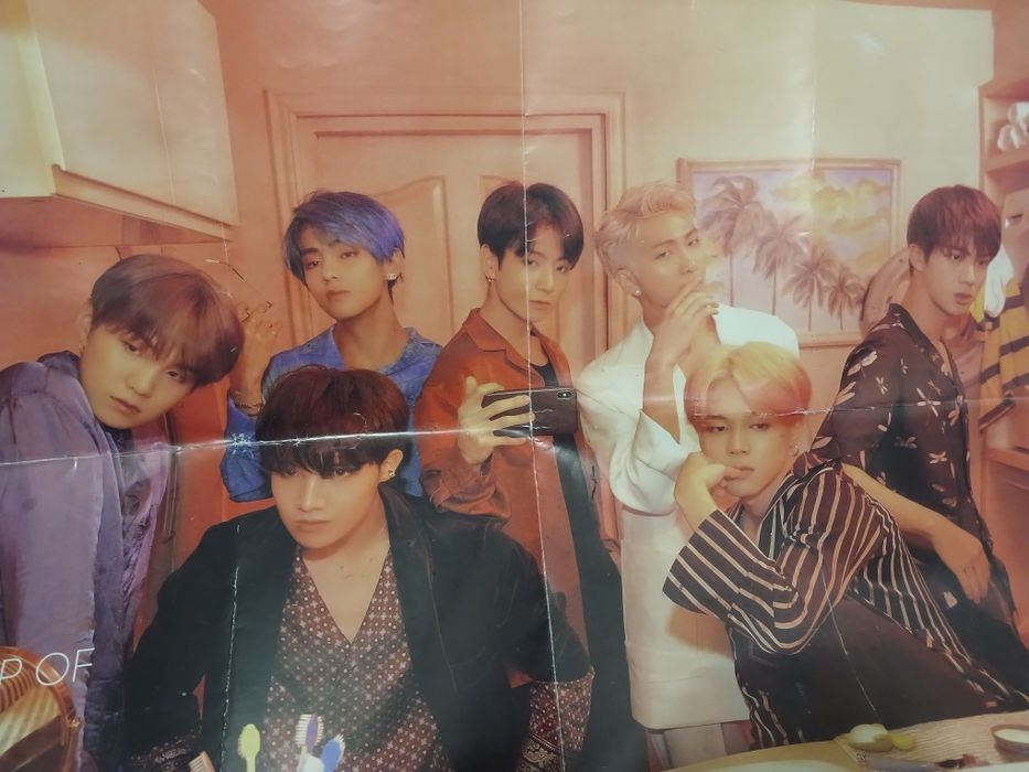 Продам  плакат BTS