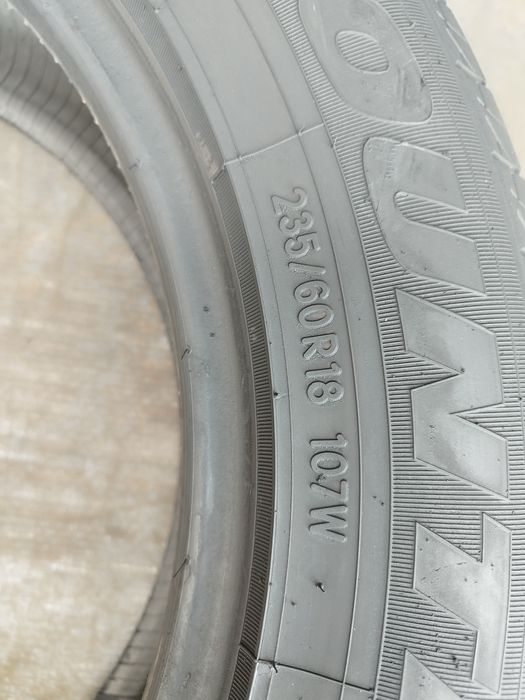 235-60-18 TOYO Open Country Y/T