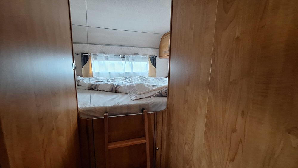 Кемпер под наем - от 85 евро - 6 спални/ 6 седящи места