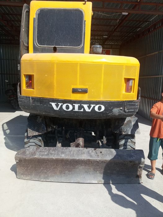 Volva 55 yili2003 ishlagan soati 19500