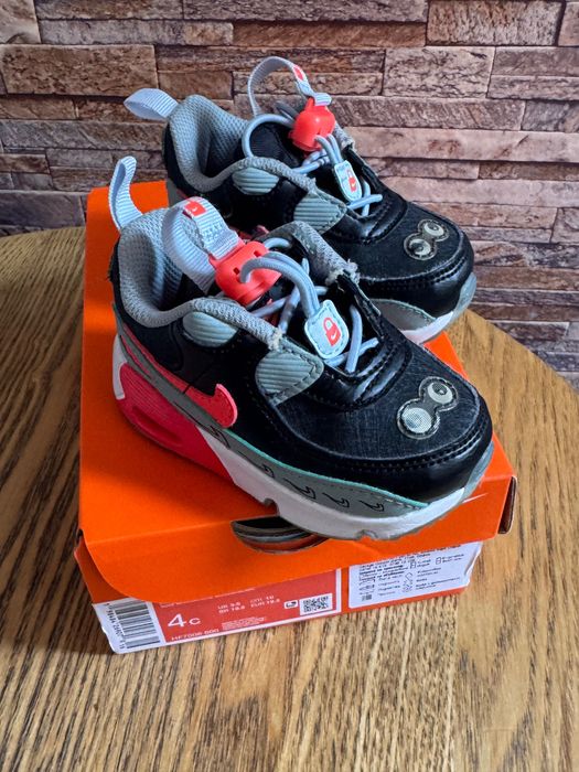 Бебешки обувки и аксесоари