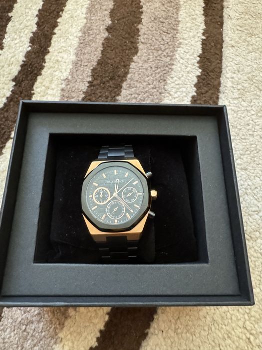 Часовник Walter Bach