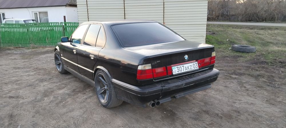 Продам BMW в хорошем состоянии