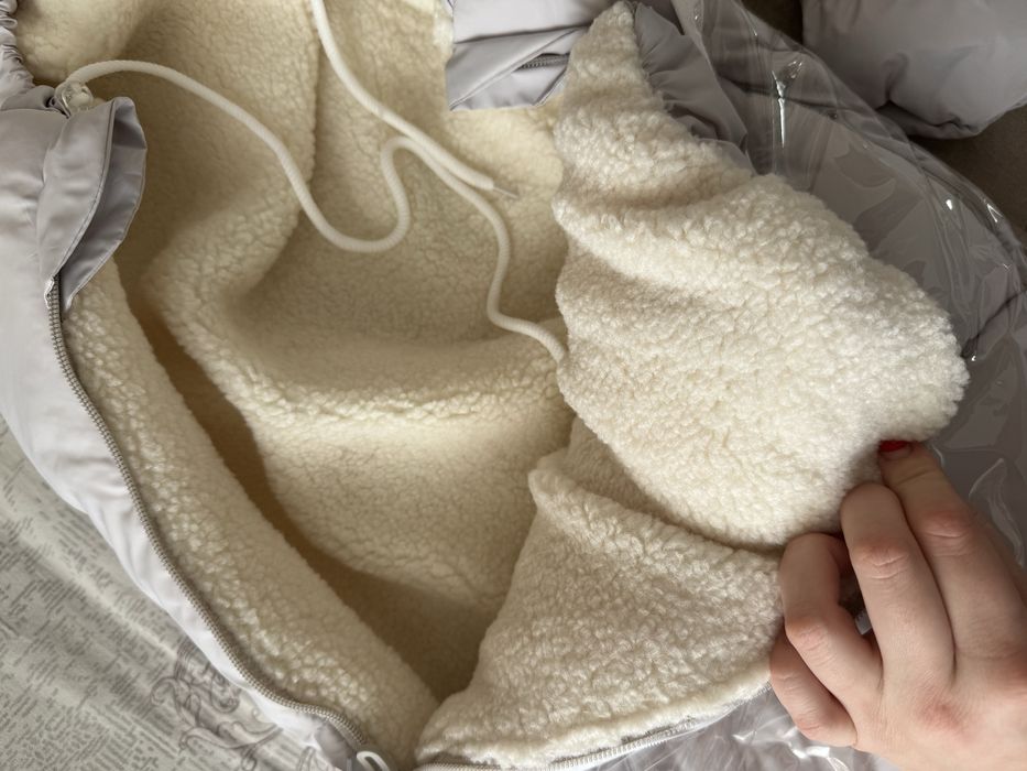 Продам детский комбинезон