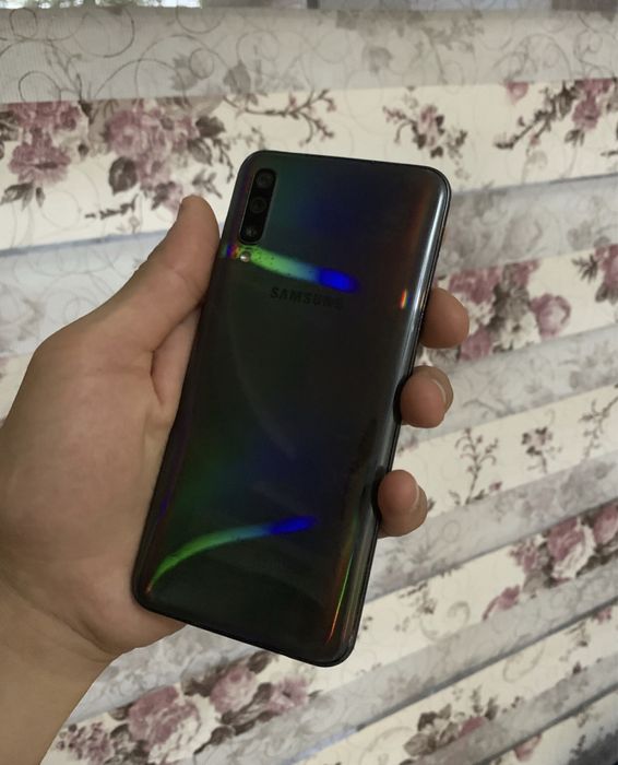 Samsung Galaxy A50 4/64Gb