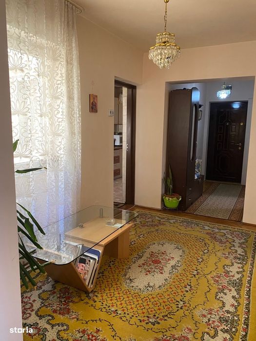Apartament 3 camere Manastur, str. Padin, zona piata Flora, decomandat
