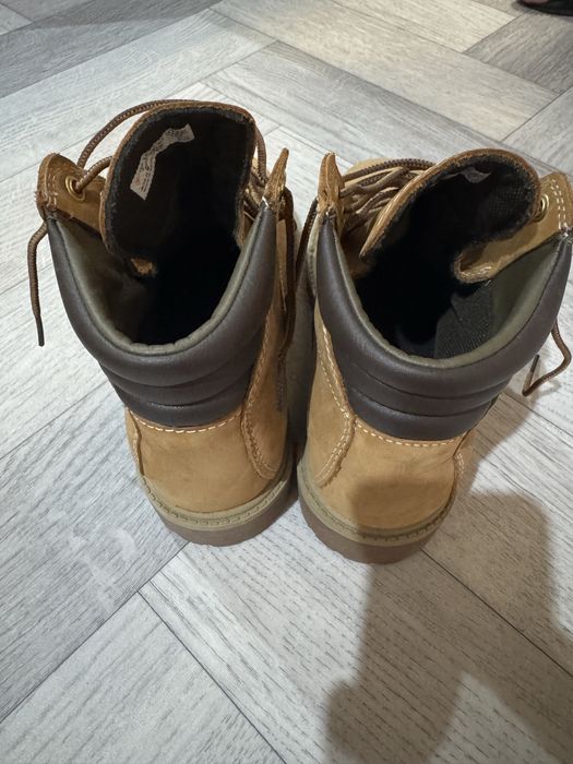 Новые Ботинки Timberland 35размер