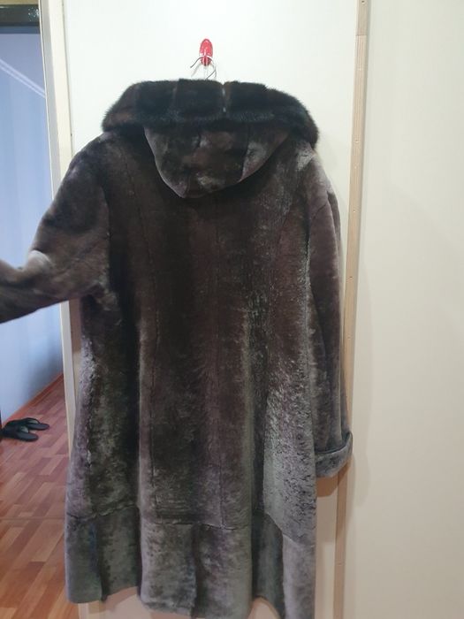 Шуба мутоновая 62 - 64 размер