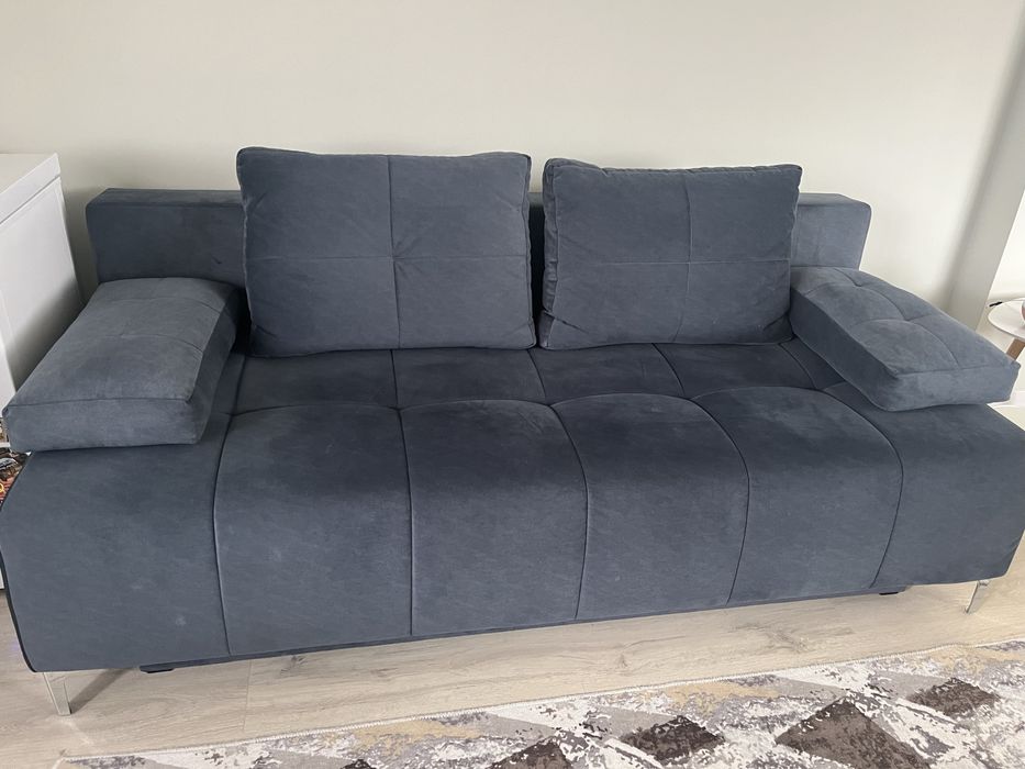 Канапе с функция за сън