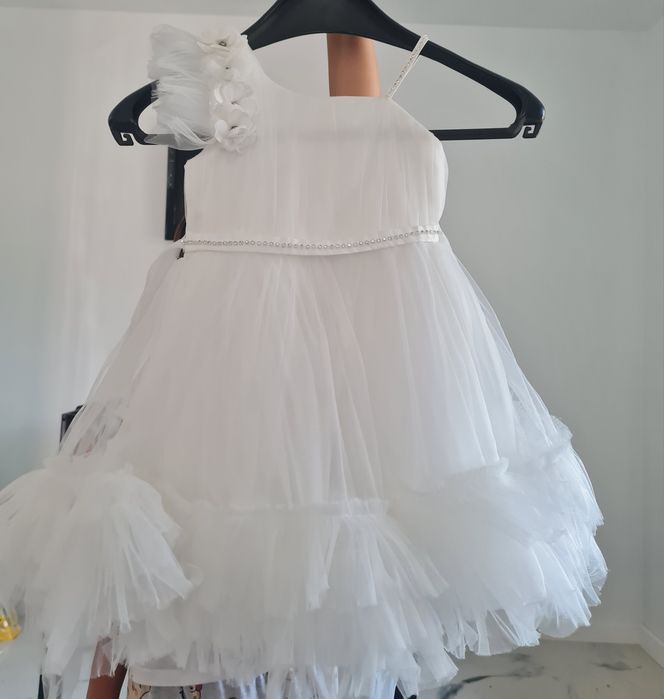 Rochițe superbe 5-6 ani