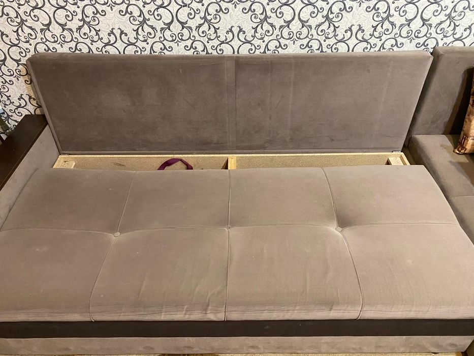 Диван угловой б/у