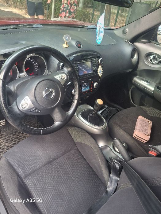Vând Nissan Juke.