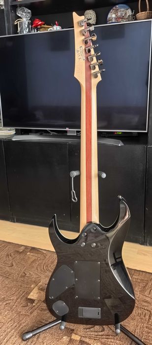 Китара Ibanez RGIR27E къстъм