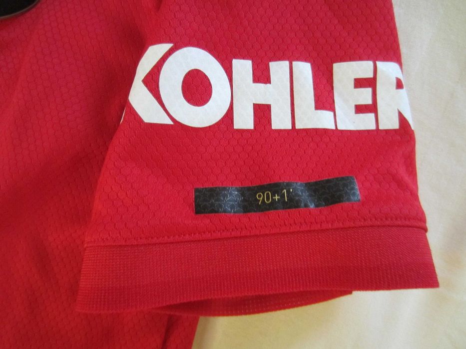 Tricou fotbal copil Manchester United, masura 164( 13-14ani), nepersonalizat, Adidas Climalite, poliester, stare f. buna- ca nounda