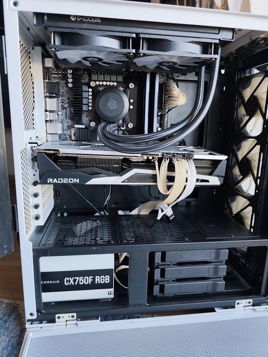 PC Gaming i5-14400F | Sapphire Nitro+ RX 6900 XT16gb –32Gb 3600mhz - Build Premium & Full RGB