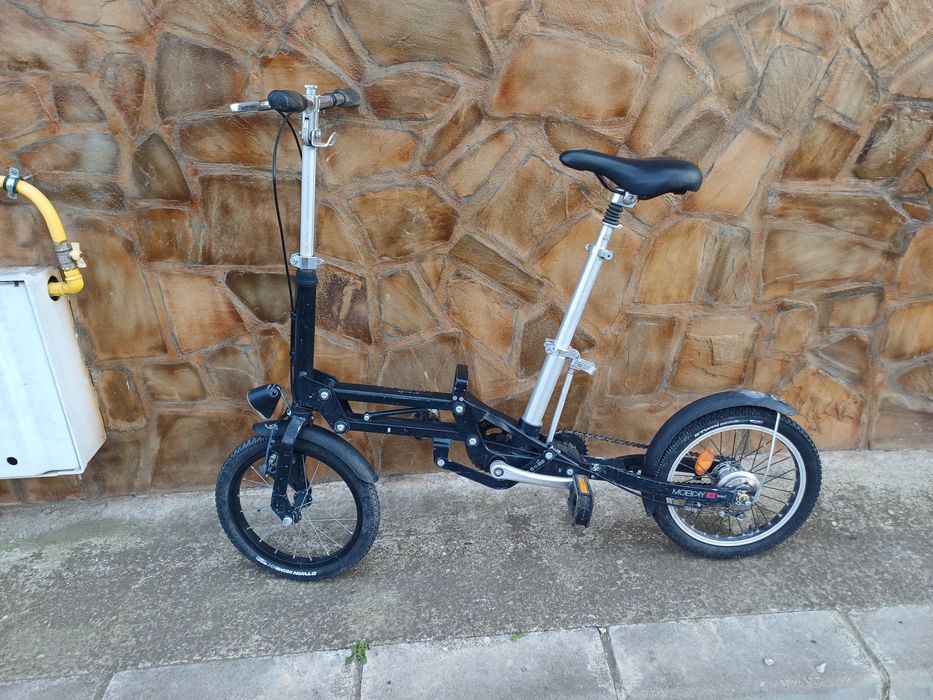 Vând bicicletă adulți, roți pe 16!