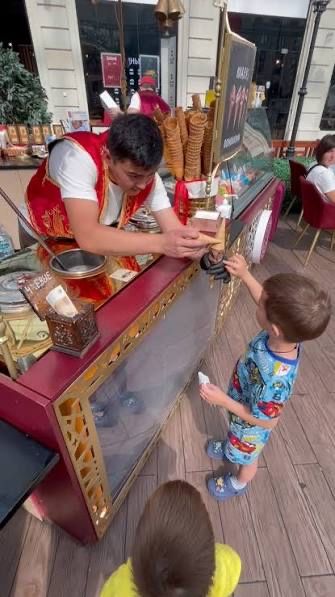 Продается аппарат для Турецкого морожженного
