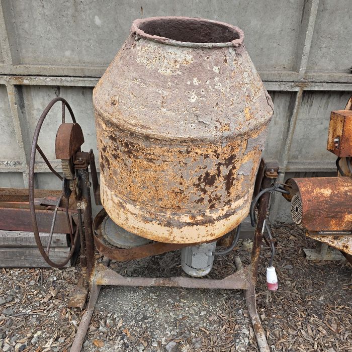 Строительное оборудование