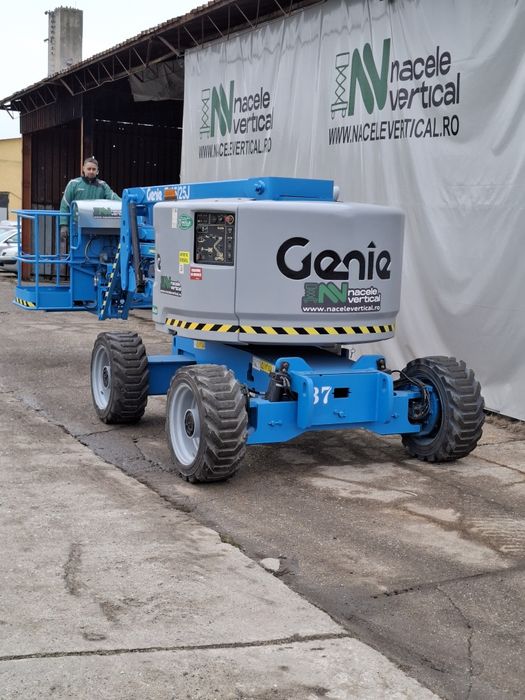 Societate vindem nacela Genie z45/25,16m, 4x4, an 2015,Ore putine 2290