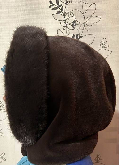 Продам капр-капюшон, норка.