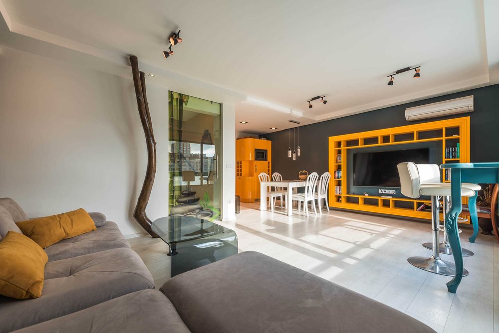 Продава се Тристаен апартамент в Варна, Левски - 107 кв.м за 2050 €/кв.м - Снимка #15