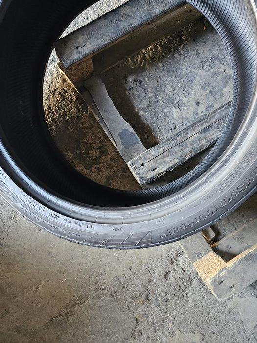 2 anvelope vara 265 35 21 Continental  2021