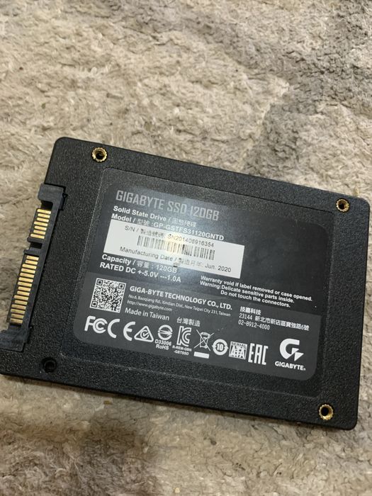 SSD Gygabyte 120gb
