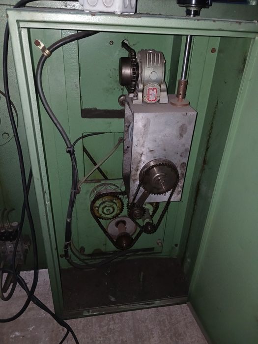 Derulator tablă cu comandă numerică