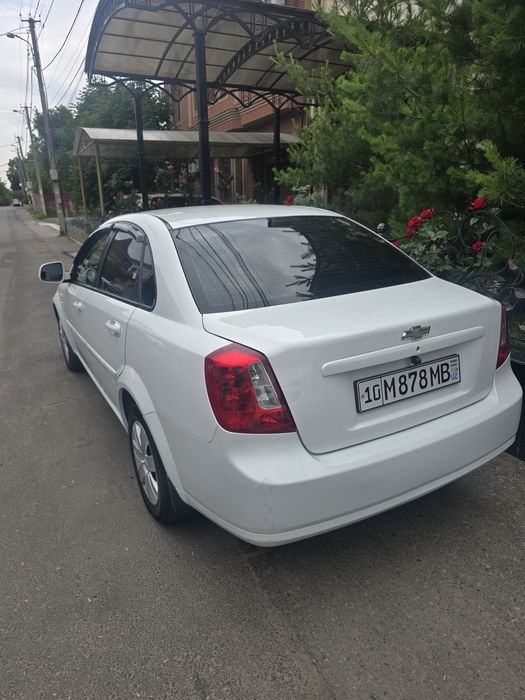 Chevrolet Lasetti.