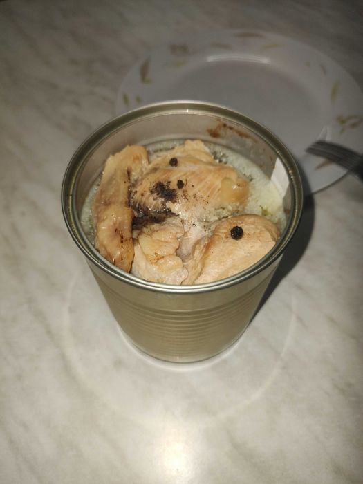 Консерви от кокошо месо с кост-1литрови които.