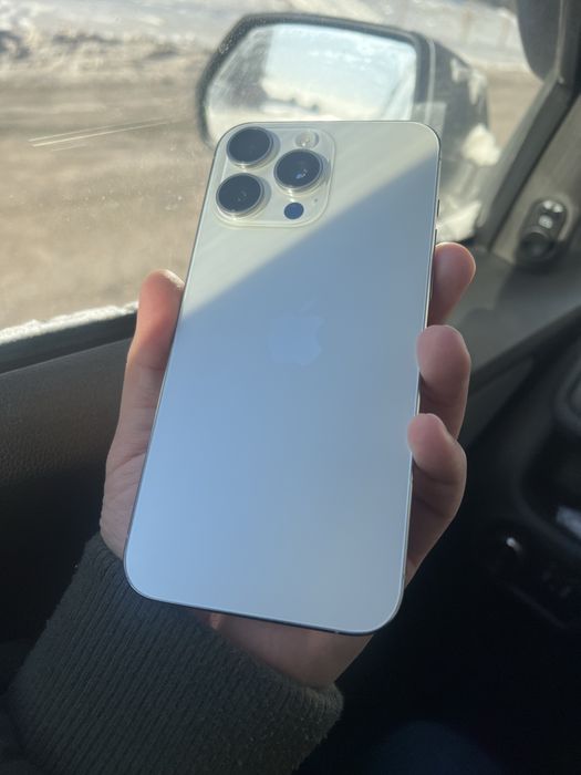 IPhone 15 pro max 256 gb