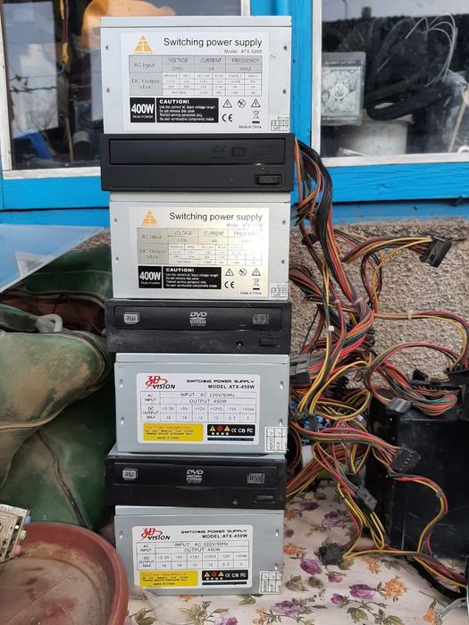 Продам всё на запчасти б/у