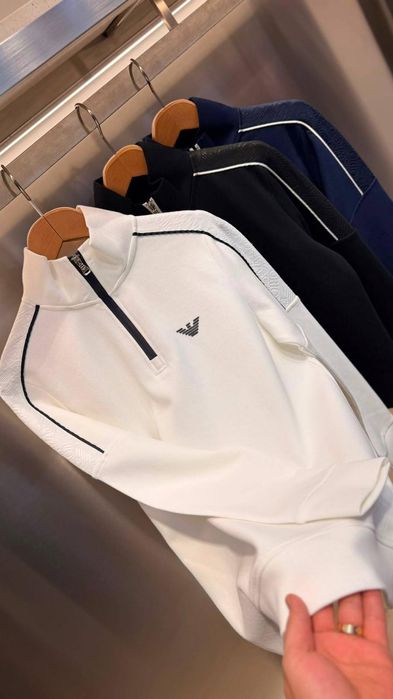 Bluza Emporio Armani calitate superioara
